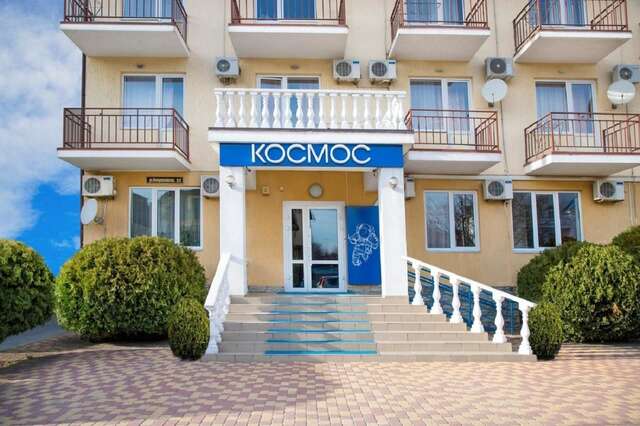 Гостиница Космос Анапа-4